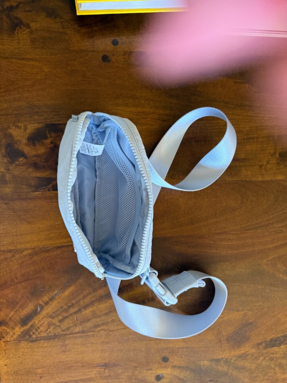 Popular Lululemon Everywhere Belt Bag 1L in Blue - Picture 5 of 7
